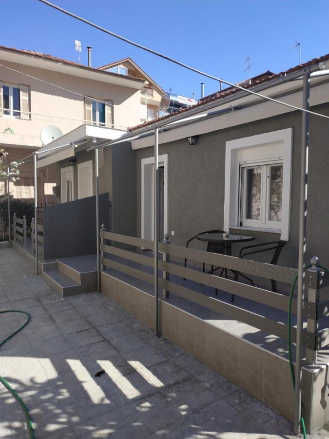 Agelikis' Apartments Nea Kallikrateia Exterior foto